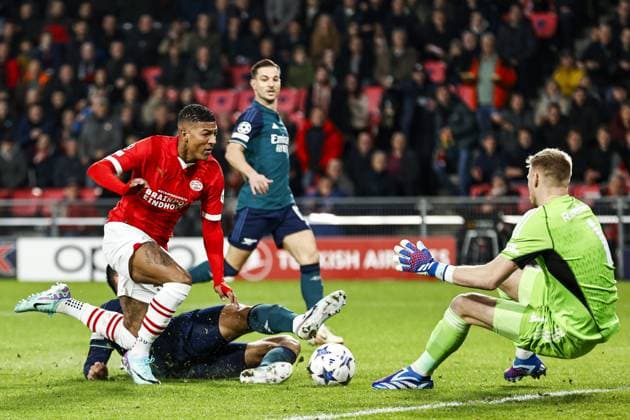 EINDHOVEN - Chance for Patrick van Aanholt of PSV Eindhoven during the UEFA Champions League group B match between PSV Eindhoven and Arsenal FC at the Phillips stadium on December 12, 2023 in Eindhoven, Netherlands. ANP MAURICE VAN STEEN UEFA Champions League 2023 24 2023 2024 xVIxANPxSportx xxANPxIVx 486125968 originalFilename: 486125968.jpg
