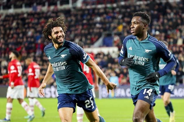 EINDHOVEN, 12-12-2023, Philips Stadium, UEFA Champions League season 2023 24, match between PSV and Arsenal, Arsenal player Eddie Nketiah scores the 0-1 PSV - Arsenal  x23496644x Copyright:
