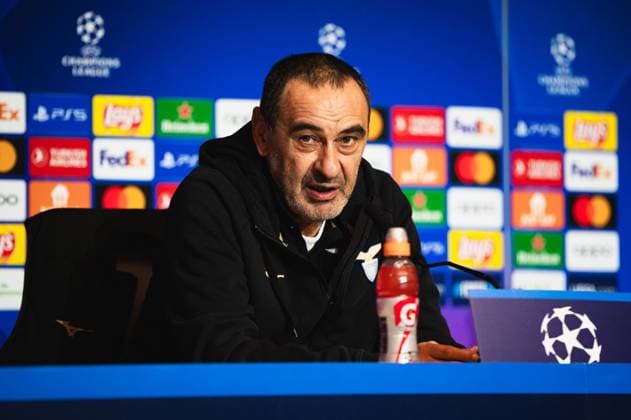Champions League: Lazio press conference, PK, Pressekonferenz before the match against Atletico Madrid Maurizio Sarri, coach of Lazio, seen speaking during the press conference of the Champions League football match between Atletico Madrid and Lazio at Metropolitano Stadium in Madrid, Spain. Madrid Estadio Metropolitano Madrid Spain Copyright: xAlbertoxGardinx AGardin_20231212_football_Champions_Lazio_press_conference_017