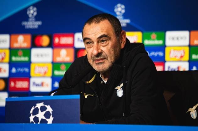 Champions League: Lazio press conference, PK, Pressekonferenz before the match against Atletico Madrid Maurizio Sarri, coach of Lazio, seen speaking during the press conference of the Champions League football match between Atletico Madrid and Lazio at Metropolitano Stadium in Madrid, Spain. Madrid Estadio Metropolitano Madrid Spain Copyright: xAlbertoxGardinx AGardin_20231212_football_Champions_Lazio_press_conference_020