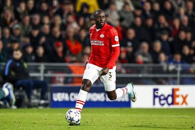 EINDHOVEN - Jordan Teze of PSV Eindhoven during the UEFA Champions League Group B match between PSV Eindhoven and Arsenal FC at the Phillips Stadium on December 12, 2023 in Eindhoven, Netherlands. ANP MAURICE VAN STEEN UEFA Champions League 2023 24 2023 2024 xVIxANPxSportx xxANPxIVx 486131400 originalFilename: 486131400.jpg