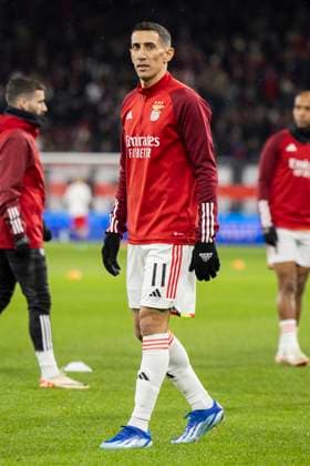 SOCCER - UEFA CL, RBS vs Benfica SALZBURG,AUSTRIA,12.DEC.23 - SOCCER - UEFA Champions League, group stage, Red Bull Salzburg vs SL Benfica. Image shows Angel Di Maria (Benfica) during the warm up.  GEPAxpictures xGintarexKarpaviciute