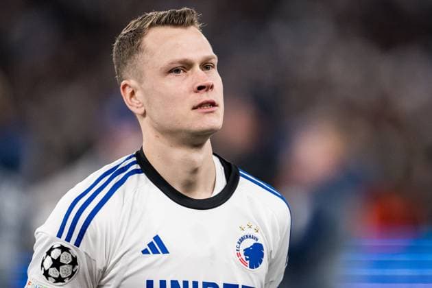 231212 Viktor Claesson of FC Copenhagen ahead of the UEFA Champions League football match between FC Copenhagen and Galatasaray on December 12, 2023 in Copenhagen Photo Petter Arvidson BILDBYRAN kod PA PA0704 fotboll soccer fotball champions league fc copenhagen galatasaray bbeng  Copyright: PETTERxARVIDSON BB231212PA008