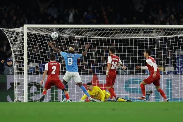 Champions League match SSC Napoli vs Braga Braga s Turkish defender Serdar SaatcÄ± autogoal during the Uefa champions league match between SSC Napoli vs Braga at the Diego Armando Maradona Stadium in Naples, southern Italy, on December 12, 2023. ABPH5420 Copyright: xAntonioxBalascox