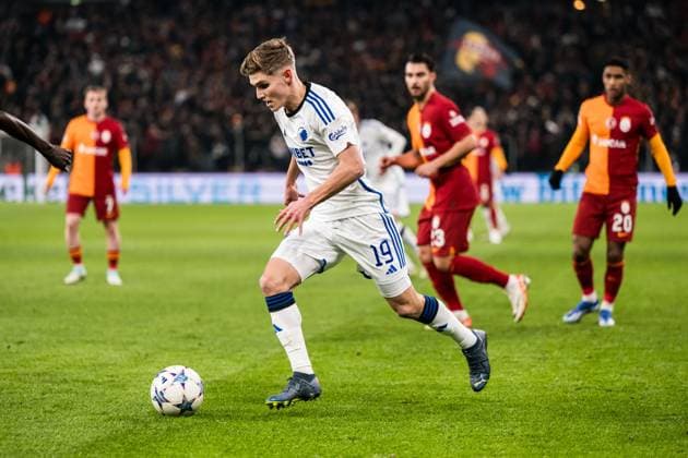 231212 Elias Jelert of FC Copenhagen during the UEFA Champions League football match between FC Copenhagen and Galatasaray on December 12, 2023 in Copenhagen Photo Petter Arvidson BILDBYRAN kod PA PA0704 fotboll football soccer fotball champions league fc copenhagen galatasaray bbeng  Copyright: PETTERxARVIDSON BB231212PA016