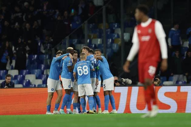 Champions League match SSC Napoli vs Braga Ssc napoli exults after the own goal of Braga s Turkish defender Serdar SaatcÄ± during the Uefa champions league match between SSC Napoli vs Braga at the Diego Armando Maradona Stadium in Naples, southern Italy, on December 12, 2023. ABPH5491 Copyright: xAntonioxBalascox