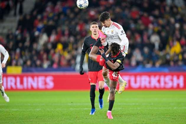 SOCCER - UEFA CL, RBS vs Benfica SALZBURG,AUSTRIA,12.DEC.23 - SOCCER - UEFA Champions League, group stage, Red Bull Salzburg vs SL Benfica. Image shows Dorgeles Nene (RBS) and Tomas Araujo (Benfica).  GEPAxpictures xChristianxMoser