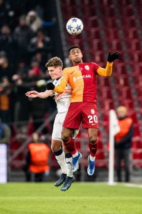 231212 Elias Jelert of FC Copenhagen and Tete of Galatasaray during the UEFA Champions League football match between FC Copenhagen and Galatasaray on December 12, 2023 in Copenhagen Photo Petter Arvidson BILDBYRAN kod PA PA0704 fotboll football soccer fotball champions league fc copenhagen galatasaray bbeng  Copyright: PETTERxARVIDSON BB231212PA054