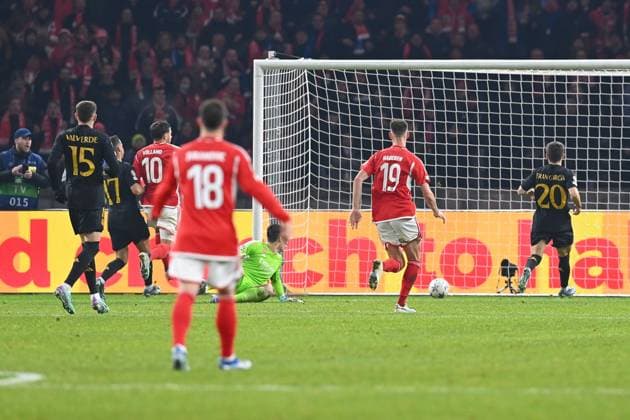 Football, Men, Season 2023 2024, UEFA Champions League Group C, Matchday 6 , 1 FC Union Berlin Real Madrid, v l Kevin Volland 1 FC Union Berlin scores the goal for 1 0 , 12 12 2023, Copyright: xMatthiasxKochx