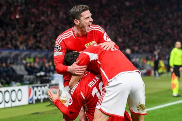 Kevin Volland 1 FC Union Berlin, 10 , 1 0, goal, goal, hit, in, jubilation, goal celebration, joy, enthusiasm, GER, 1 FC Union Berlin vs Real Madrid, UEFA Champions League, 6 group match, 2023 2024 season, 12 12 2023, DFL REGULATIONS PROHIBIT ANY USE OF PHOTOGRAPHS AS IMAGE SEQUENCES AND OR QUASI VIDEO, GER, Berlin, 1 FC Union Berlin vs 1 FC Union Berlin vs Real Madrid, UEFA Champions League, 6 group match, 2023 2024 season, 12 12 2023, xukhx, Copyright: xUwexKoch Eibner-Pressefotox EP_UKH