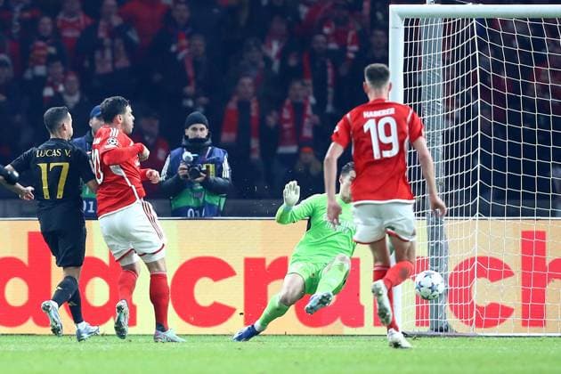 12 12 2023, xtgx, Fußball UEFA Champions League, Union Berlin Real Madrid emspor, v l Kevin Volland 1 FC Union Berlin erzielt das Tor zum scores the goal 1 0 DFL DFB REGULATIONS PROHIBIT ANY USE OF PHOTOGRAPHS as IMAGE SEQUENCES and or QUASI VIDEO Berlin