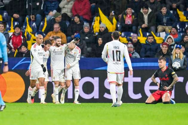 SOCCER - UEFA CL, RBS vs Benfica SALZBURG,AUSTRIA,12.DEC.23 - SOCCER - UEFA Champions League, group stage, Red Bull Salzburg vs SL Benfica. Image shows the rejoicing of Benfica.  GEPAxpictures xChristianxMoser