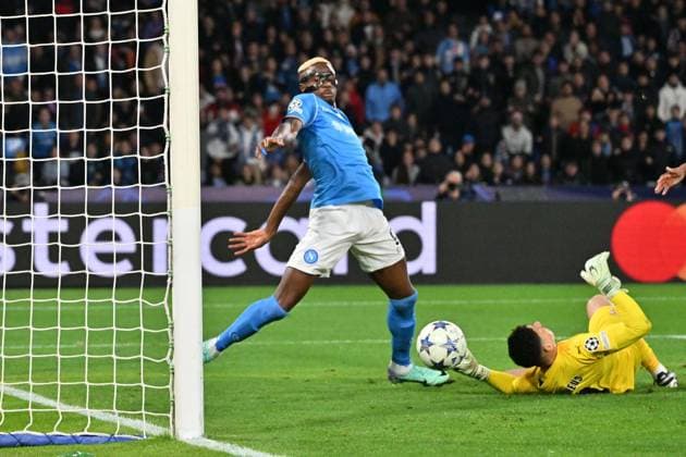 IPP20231212 Football - soccer: UEFA Champions League 2023 2024, S.S.C. Napoli - S.C. Braga, Gol di Victor Osimhen del 2-0 (Verwendung nur in Deutschland - GERMANY ONLY) *** IPP20231212 Football soccer UEFA Champions League 2023 2024, S S C Napoli S C Braga, Gol di Victor Osimhen del 2 0 Use only in Germany GERMANY ONLY 