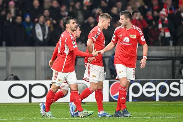 Football, Men, Season 2023 2024, UEFA Champions League Group C, Matchday 6 , 1 FC Union Berlin Real Madrid, f l Kevin Volland 1 FC Union Berlin and Robin Knoche 1 FC Union Berlin Goal celebration, cheering after the goal for 1 0 , 12 12 2023, Copyright: xMatthiasxKochx