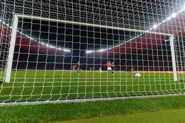 Football, Men, Season 2023 2024, UEFA Champions League Group C, Matchday 6 , 1 FC Union Berlin Real Madrid, v l Kevin Volland 1 FC Union Berlin scores the goal for 1 0 , 12 12 2023, Copyright: xMatthiasxKochx