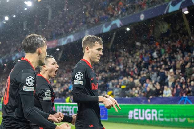 SOCCER - UEFA CL, RBS vs Benfica SALZBURG,AUSTRIA,12.DEC.23 - SOCCER - UEFA Champions League, group stage, Red Bull Salzburg vs SL Benfica. Image shows the rejoicing of Luka Sucic (RBS).  GEPAxpictures xGintarexKarpaviciute