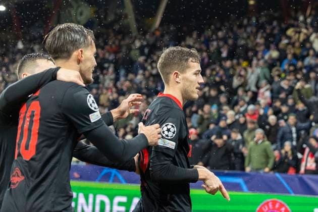 SOCCER - UEFA CL, RBS vs Benfica SALZBURG,AUSTRIA,12.DEC.23 - SOCCER - UEFA Champions League, group stage, Red Bull Salzburg vs SL Benfica. Image shows the rejoicing of Luka Sucic (RBS).  GEPAxpictures xGintarexKarpaviciute