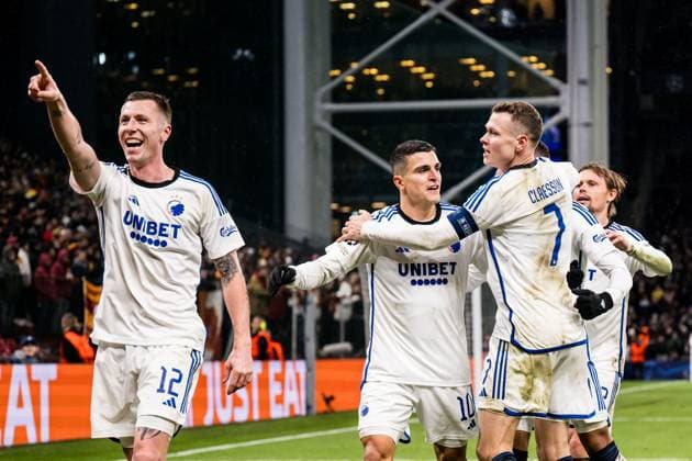 231212 Lukas Lerager of FC Copenhagen celebrates with Mohamed Elyounoussi and Viktor Claesson after 1 0 during the UEFA Champions League football match between FC Copenhagen and Galatasaray on December 12, 2023 in Copenhagen Photo Petter Arvidson BILDBYRAN kod PA PA0704 fotboll football soccer fotball champions league fc copenhagen galatasaray bbeng jubel  Copyright: PETTERxARVIDSON BB231212PA084