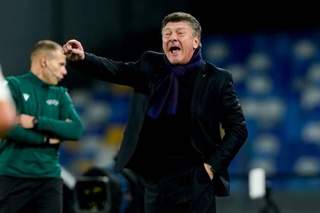 Walter Mazzarri head coach of SSC Napoli gestures during the Uefa Champions League match between SSC Napoli and SC Braga at Stadio Diego Armando Maradona Naples Italy on 12 December 2023. Naples Stadio Diego Armando Maradona Naples Italy Copyright: xPhotoxSportxPicsx SP24-783-012