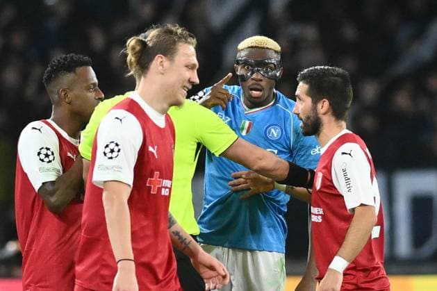 Victor Osimen of SSC Napoli gesticulates during the Uefa Champions League between SSC Napoli vs SC Braga at Diego Armando Maradona Stadium  Copyright: xAgostinoxGemito IPAxSportx xipa-x xx IPA_42177608 IPA_Agency_IPA42177608