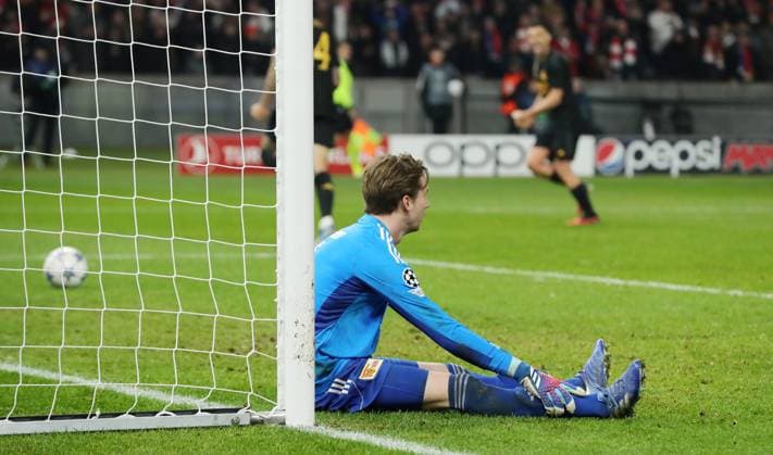 Goalkeeper Frederik Rönnow disappointed after 1 2 disappointment Sport Football Soccer UEFA Champions League UCL Men 6 Matchday Season 2023 2024 12 12 2023 1 FC Union Berlin FCU vs Real Madrid Olympiastadion DFL regulations prohibit any use of photographs as image sequences and or quasi video