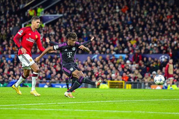 Manchester United, ManU v Bayern Munich Champions League 12 12 2023. Goal 0-1 Kingsley Coman (11) of Bayern Munich scores a goal during the Champions League match between Manchester United and Bayern Munich at Old Trafford, Manchester, England on 12 December 2023. Editorial use only , Copyright: xNigelxKeenex PSI-18580-0064