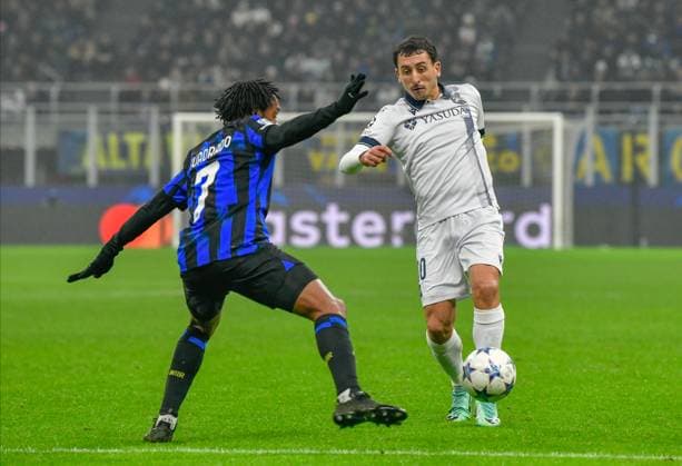 Inter v Real Sociedad, UEFA Champions League football, Milano, Italy Milano, Italy. 12th, December 2023. Mikel Oyarzabal (10) of Real Sociedad seen during the UEFA Champions League match between Inter and Real Sociedad at Giuseppe Meazza in Milano. Milano Italy  Copyright: xGonzalesxPhoto TommasoxFimianox