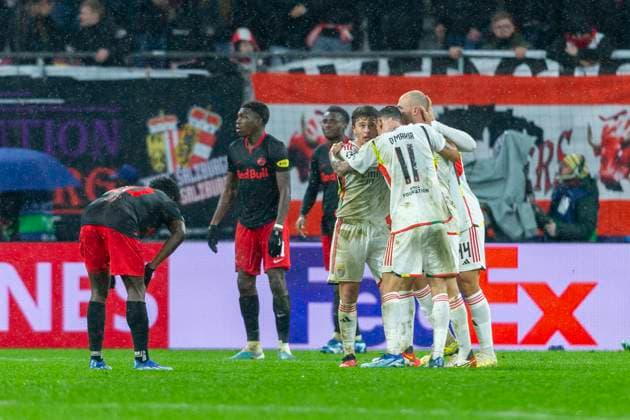 SOCCER - UEFA CL, RBS vs Benfica SALZBURG,AUSTRIA,12.DEC.23 - SOCCER - UEFA Champions League, group stage, Red Bull Salzburg vs SL Benfica. Image shows the rejoicing of Benfica.  GEPAxpictures xGintarexKarpaviciute