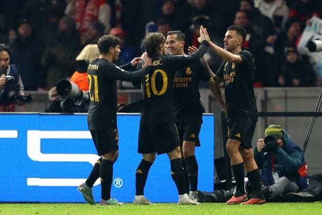 12 12 2023, xtgx, Fußball UEFA Champions League, Union Berlin Real Madrid emspor, v l Torjubel nach dem Tor zum celebrating the goal celebrate 2 3 durch Dani Ceballos Real Madrid DFL DFB REGULATIONS PROHIBIT ANY USE OF PHOTOGRAPHS as IMAGE SEQUENCES and or QUASI VIDEO Berlin