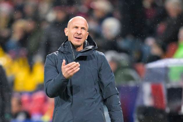 SOCCER - UEFA CL, RBS vs Benfica SALZBURG,AUSTRIA,12.DEC.23 - SOCCER - UEFA Champions League, group stage, Red Bull Salzburg vs SL Benfica. Image shows head coach Gerhard Struber (RBS).  GEPAxpictures xChristianxMoser