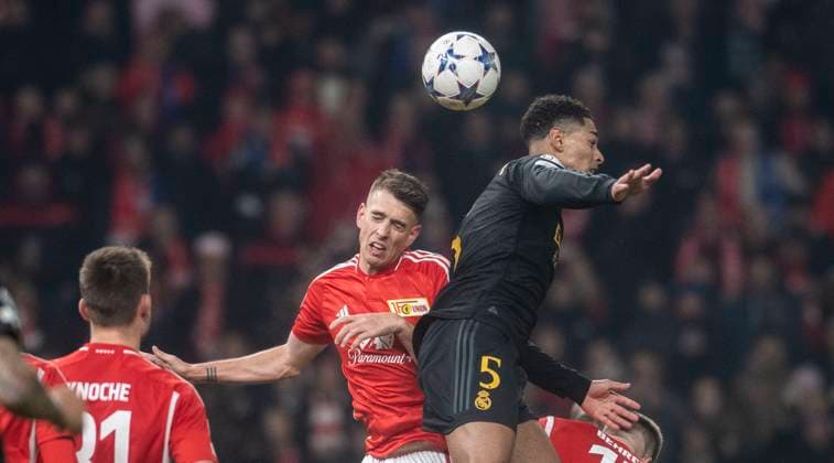 12 12 2023, Football, UEFA, Men, Champions League, Group C, Matchday 6, 1 FC Union Berlin Real Madrid 2 3 A header duel between Janik Haberer 1 FC Union Berlin, left against Jude Bellingham Real Madrid, right Berlin Olympiastadion Berlin Germany
