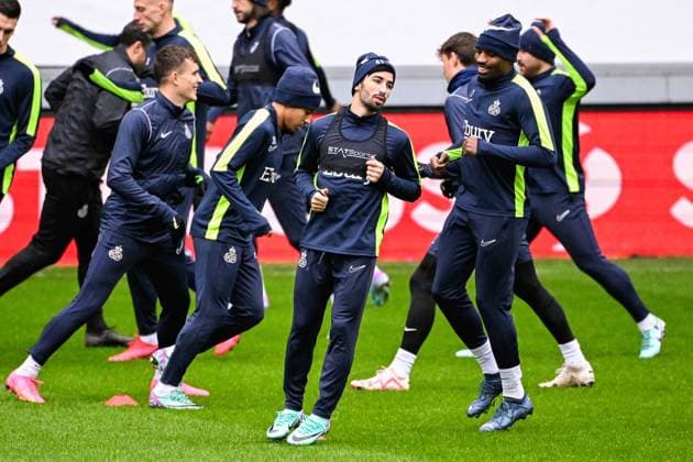 Union s Mohamed Amoura and Union s Elton Kabangu pictured in action during a training session of Belgian soccer team Royale Union Saint Gilloise, on Wednesday 13 December 2023 in Brussels. The team is preparing for tomorrow s game against English club Liverpool FC, on day 6 of the group phase of the UEFA Europa League competition, in group E. LAURIExDIEFFEMBACQ  x82224514x