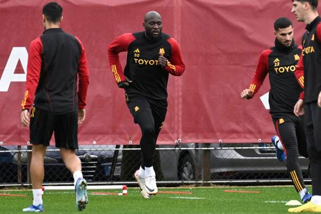Romelu Lukaku of AS Roma trains the day before the Europa League Group G football match between AS Roma and Sheriff at Fulvio Bernardini sporting center in Rome (Italy), December 13rd, 2023. andreaxstaccioli