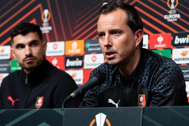 CP Stade Rennais F.C PHOTOPQR OUEST FRANCE Philippe RENAULT ; Rennes ; 13 12 2023 ; UEFA. Europa League. Phase de groupe. Football. Conférence de presse du Stade Rennais F.C. qui affrontera ce jeudi 14 décembre le Villarreal CF. En présence de Martin Terrier et Julien Stéphan, entraineur de Rennes. Photo Philippe RENAULT Ouest-France dec 13th 2023. press conference, PK, Pressekonferenz of Stade Rennais F.C, a day before its UEFA match against Villerreal FC Rennes France  Copyright: xPHOTOPQR OUESTxFRANCE MAXPPPxPhilippexRENAULTx 20231213OFR4356 20231213OFR4356