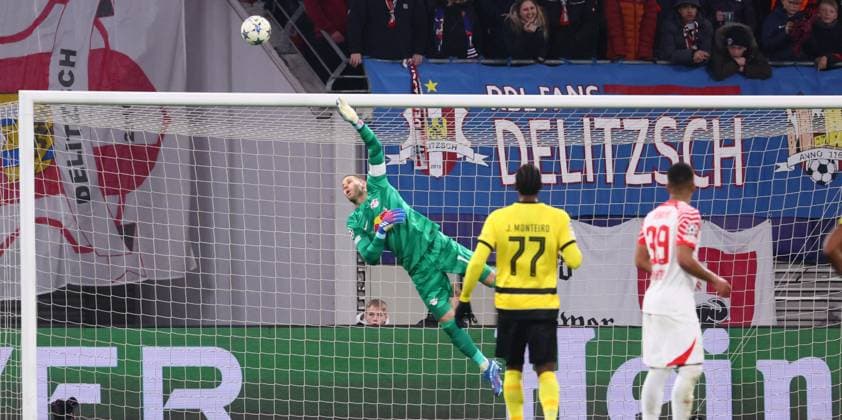 RB Leipzig Young Boys Bern Champions League Leipzig, 13 12 2023, Red Bull Arena, Football , UEFA Champions League, Group G , Matchday 6, RB Leipzig vs Young Boys Bern , In picture goalkeeper Peter Gulacsi 1, RB Leipzig , Photo for editorial use only , UEFA regulations prohibit any use of photographs as image sequences and or quasi video ,