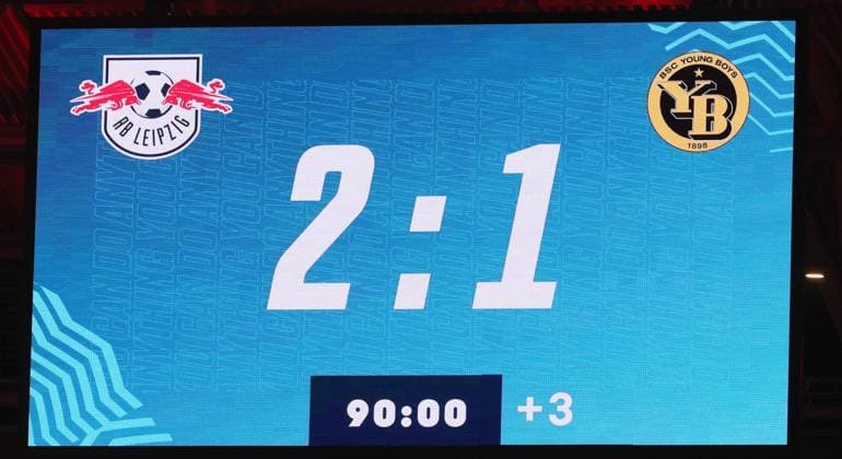 RB Leipzig Young Boys Bern Champions League Leipzig, 13 12 2023, Red Bull Arena, Champions League, Group G, Matchday 6 , RB LEIPZIG vs YOUNG BOYS BERN 2 1 , In the picture final result on the scoreboard , Picture Point