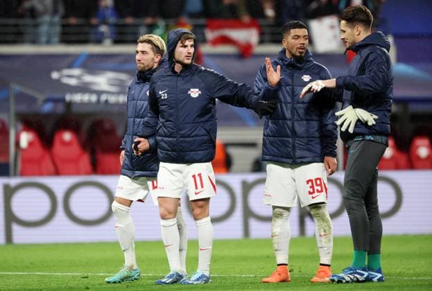 RB Leipzig Young Boys Bern Champions League Leipzig, 13 12 2023, Red Bull Arena, Champions League, Group G, Matchday 6 , RB LEIPZIG vs YOUNG BOYS BERN 2 1 , Pictured from l Kevin Kampl 44, RB Leipzig , Timo Werner 11, RB Leipzig , Benjamin Henrichs 39, RB Leipzig and goalkeeper Janis Blaswich 21, RB Leipzig , Picture Point
