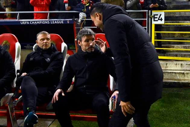Royal Antwerp FC v FC Barcelona, Barca - UEFA Champions League DEURNE, BELGIUM - DECEMBER 13 : Van Bommel Mark head coach of Antwerp FC and Hernandez Xavi head coach of FC Barcelona pictured during the UEFA Champions League group H match between Royal Antwerp FC and FC Barcelona on December 13, 2023 in Deurne, Belgium, 13 12 2023 Deurne Belgium  Copyright: xPeterxDexVoechtx