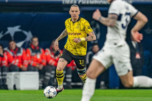 Marius Wolf Borussia Dortmund, 17 Borussia Dortmund vs Paris Saint Germain, Football, UEFA Champions League, Matchday 6, 13 12 2023 DFL REGULATIONS PROHIBIT ANY OUSE OF PHOTOGRAPHS AS IMAGE SEQUENCES AND OR QUASI VIDEO Borussia Dortmund vs Paris Saint Germain, Football, UEFA Champions League, Matchday 6, 13 12 2023 Dortmund Copyright: xEibner-Pressefoto BahhoxKarax EP_BVB