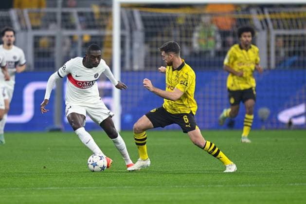 13 12 2023, Football, UCL, UEFA Champions League, Group stage, Matchday 6, Season 2023 2024, Borussia Dortmund Paris St Germain, Randal Kolo Muani Paris St Germain , Salih Özcan Borussia Dortmund xRHR PHOTO TKx Copyright: TeresaxKroeger RHR-FOTOx RHR-FOTO TK