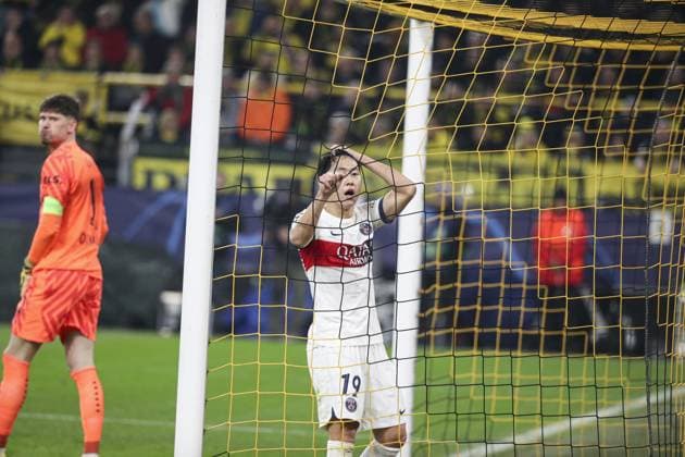 Lee KANG-IN 19 (PSG) during the UEFA Champions League match between Dortmund and PSG at Signal Iduna Park ,on December 13, 2023 in Dortmund, Germany FOOTBALL : 2023 Borussia Dortmund vs Paris Saint Germain - Ligue des Champions - 13 12 2023 -Signal Iduna Park Dortmund - ElyxandroCegarra Panoramic 