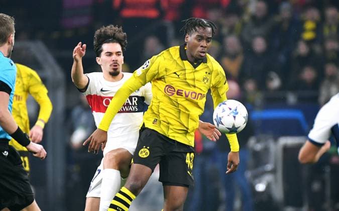 Football, Champions League, Germany, Men, Season 2023 2024, Matchday 6, Signal Iduna Park Dortmund Bor Dortmund FC Paris Saint Germain Jamie Bynoe Gittens BVB , Marquinhos PSG Action UEFA REGULATES PROHIBIT ANY USE OF PHOTOGRAPHS AS IMAGE SEQUENCES AND OR QUASI VIDEO