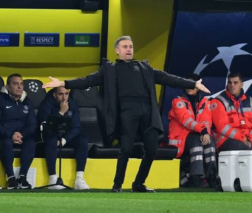 13 12 2023, Dortmund, Germany, Signal Iduna Park, Borussia Dortmund vs Paris Saint Germain UEFA Champions League 2023 2024 Group F, Coach Luis Enrique Paris Saint Germain gestures, gestures Photo Ralf Treese Dortmund Signal Iduna Park North Rhine Westphalia Germany 521_BVBPSG20231213_020 Treese-521