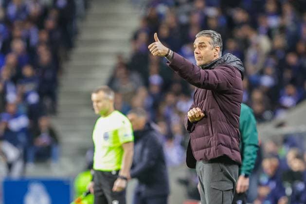 Uefa Champions League, FC Porto vs Shakhtar Donetsk , round 6 of 6 Porto, Portugal, December, 13th, 2023,Uefa Champions League, FC Porto vs Shakhtar Donetsk , round 6 of 6 at the Estadio do Dragao, Shakhtar Donetsk manager, Patrick van Leeuwen photography by @guelbergoes Porto Portugal