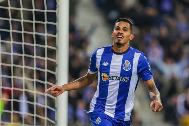 Uefa Champions League, FC Porto vs Shakhtar Donetsk , round 6 of 6 Porto, Portugal, December, 13th, 2023,Uefa Champions League, FC Porto vs Shakhtar Donetsk , round 6 of 6 at the Estadio do Dragao, Galeno, playing for FC Porto, photography by @guelbergoes Porto Portugal