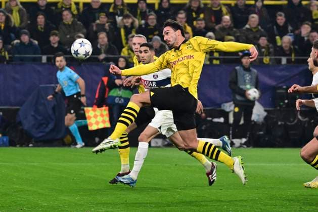 Mats Hummels 15 Borussia Dortmund , Borussia Dortmund vs Paris Saint Germain, Football, Champions League, Group stage, 13 12 2023 Dortmund North Rhine-Westphalia Germany Copyright: xkolbert-press MarcxNiemeyerx
