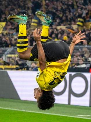 Soccer Champions League Matchday 6 Borussia Dortmund Paris St Germain on 13 12 2023 at Signal Iduna Park Dortmund Karim Adeyemi celebrates after his goal for 1 0 IMPORTANT NOTE According to UEFA regulations, it is prohibited to use or have used photographs taken in the stadium and or of the match in the form of sequential images and or video-like photo series Copyright: xKirchner DavidxInderliedx