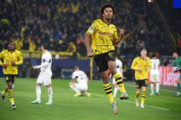 Cheer 1 0 Karim Adeyemi Borussia Dortmund 13 12 2023, Football Champions League, Season 2023 2024, Preliminary round, Matchday 6, Borussia Dortmund Paris Saint Germain Dortmund Signal Iduna Park Nordrhein Westfalen Germany Team2
