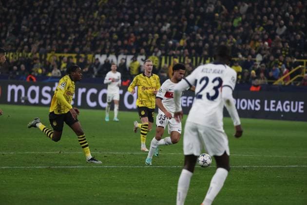 Warren ZAIRE-EMERY 33 (PSG) goal, during the UEFA Champions League match between Dortmund and PSG at Signal Iduna Park ,on December 13, 2023 in Dortmund, Germany FOOTBALL : 2023 Borussia Dortmund vs Paris Saint Germain - Ligue des Champions - 13 12 2023 -Signal Iduna Park Dortmund - ElyxandroCegarra Panoramic 