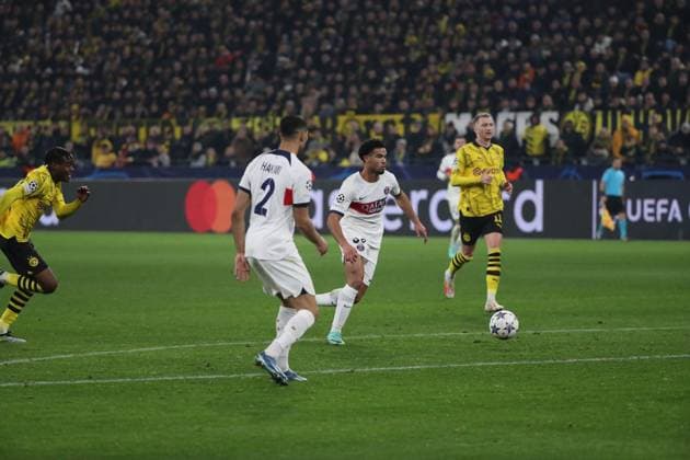 Warren ZAIRE-EMERY 33 (PSG) goal, during the UEFA Champions League match between Dortmund and PSG at Signal Iduna Park ,on December 13, 2023 in Dortmund, Germany FOOTBALL : 2023 Borussia Dortmund vs Paris Saint Germain - Ligue des Champions - 13 12 2023 -Signal Iduna Park Dortmund - ElyxandroCegarra Panoramic 